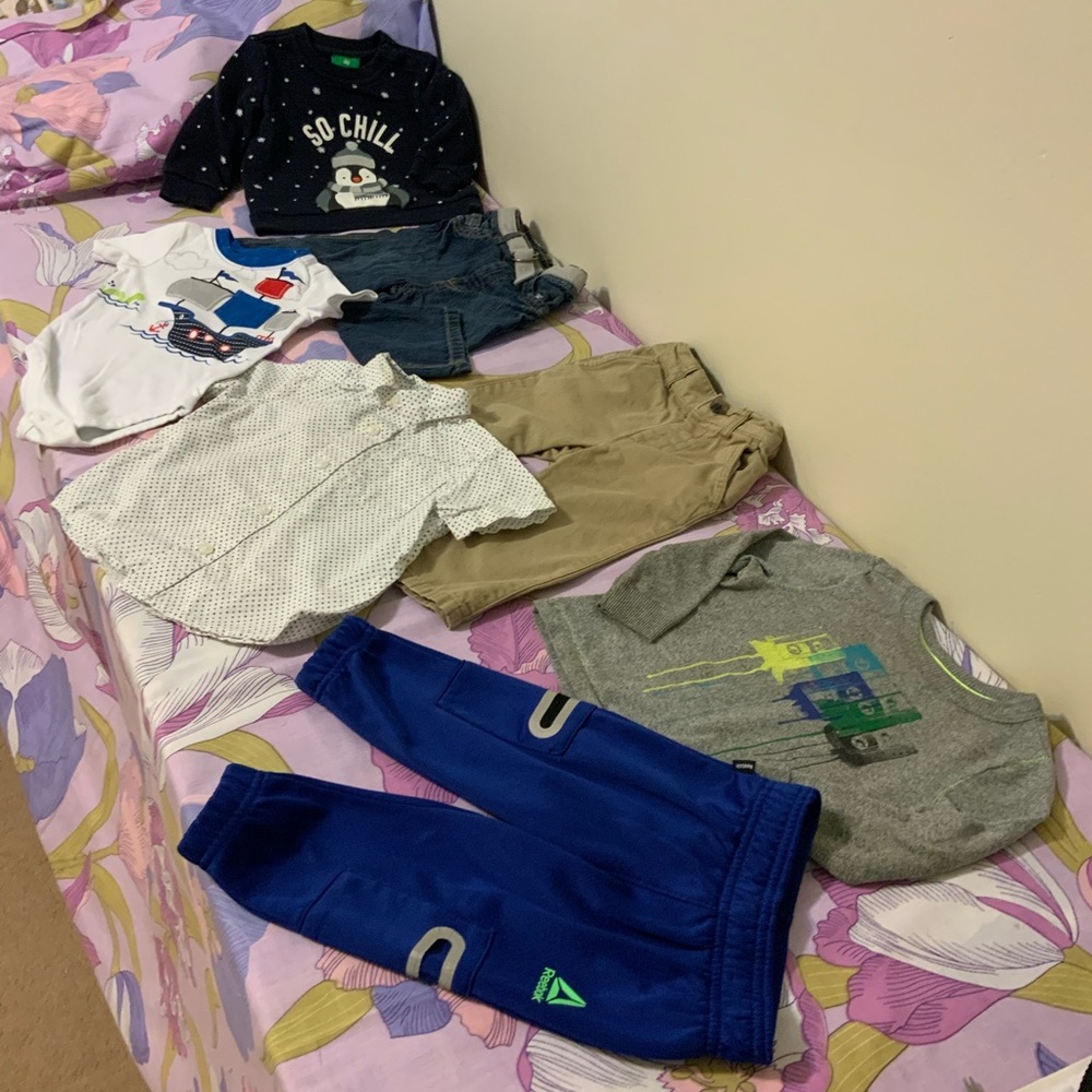 Like New Lot 7 Pz Toddler clothes